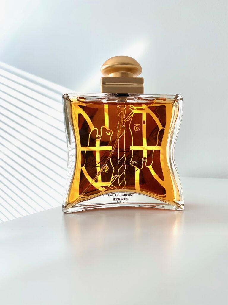 Французский аромат - HERMÈS 24 FAUBOURG EAU DE PARFUM 